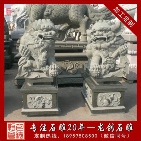 石獅子多少錢一對(duì)？取決哪些原因？龍創(chuàng)石雕